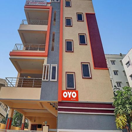 Hotel O S V Residency Kajaguda Near Gachibowli Хидерабад Екстериор снимка