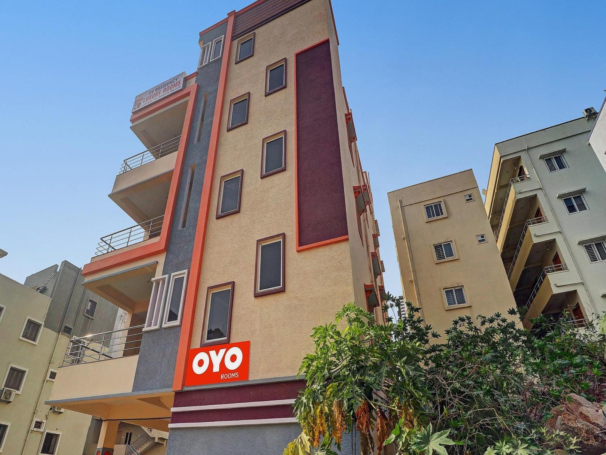 Hotel O S V Residency Kajaguda Near Gachibowli Хидерабад Екстериор снимка